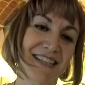 Meet your Posher, Valerie